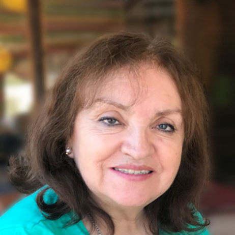 Mercedes González V.